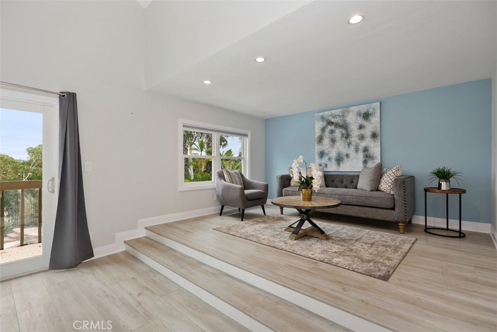 MLS #OC21264792 image #18