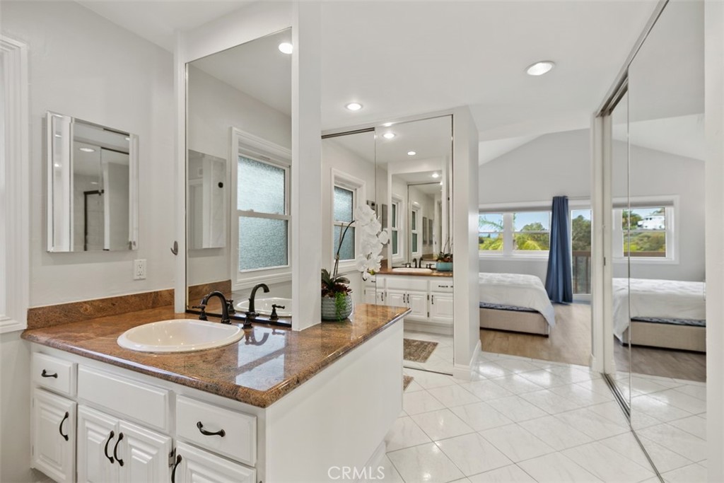 MLS #OC21264792 image #22