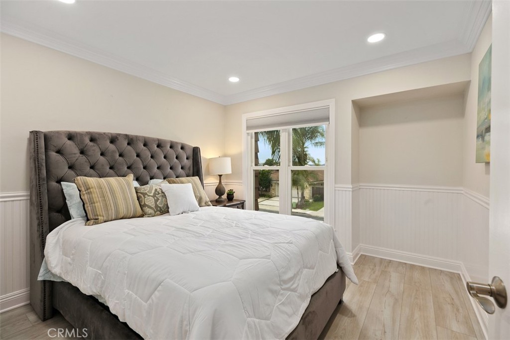 MLS #OC21264792 image #25