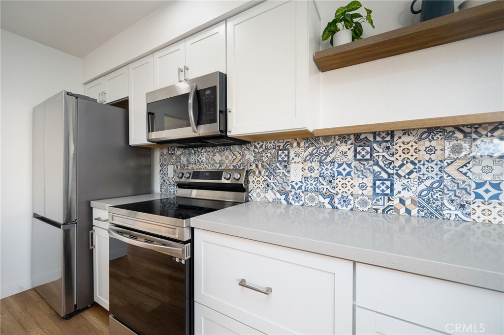 MLS #OC22136394 image #24