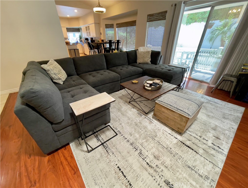 MLS #OC22173569 image #7