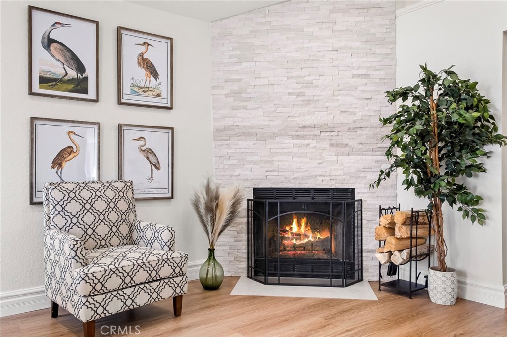 MLS #OC23001463 image #6