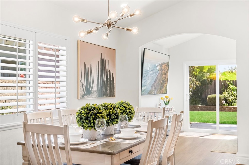 MLS #OC23001463 image #9