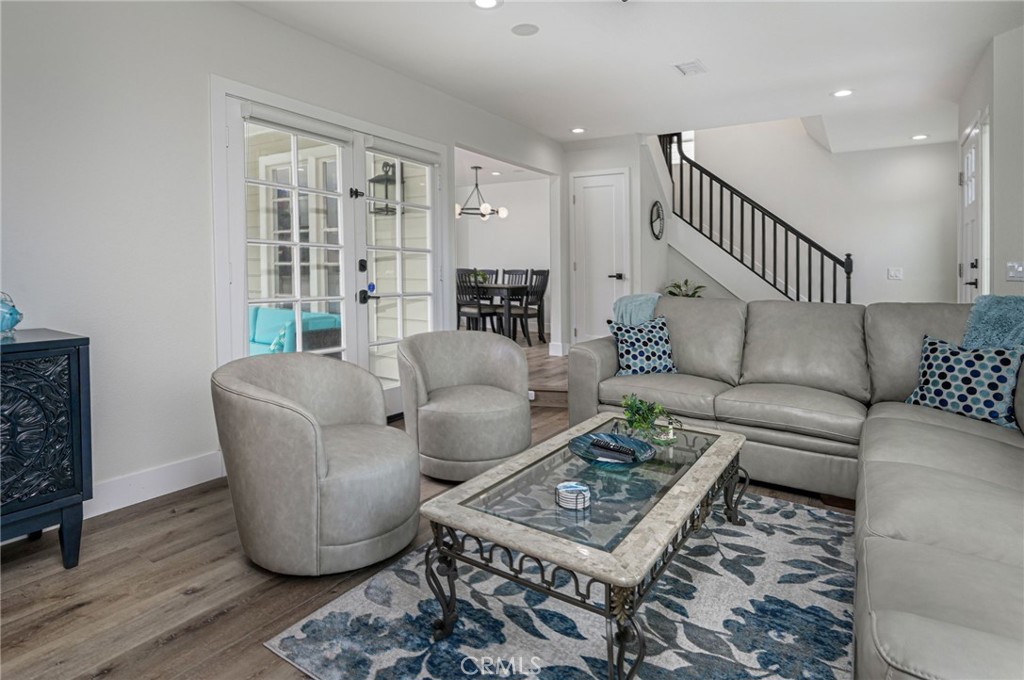 MLS #OC23090798 image #11