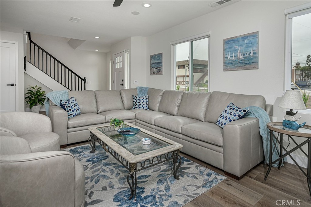 MLS #OC23090798 image #12