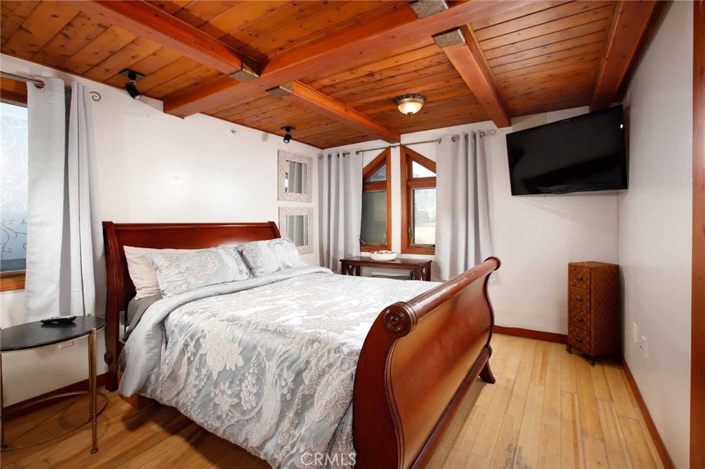 MLS #OC23096442 image #14