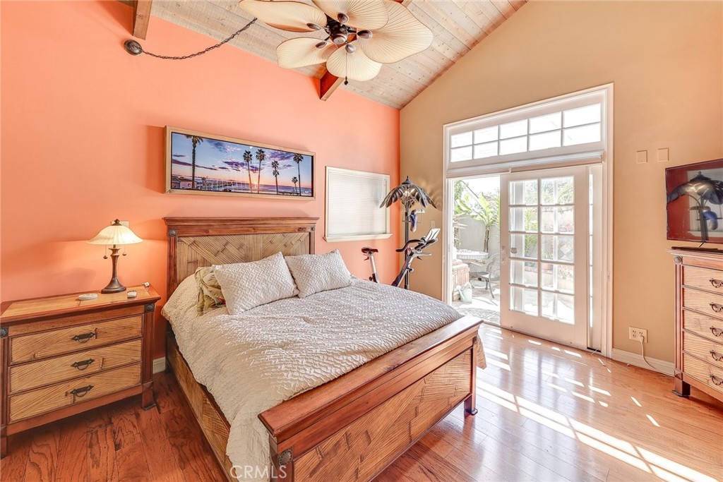 MLS #OC23198616 image #20