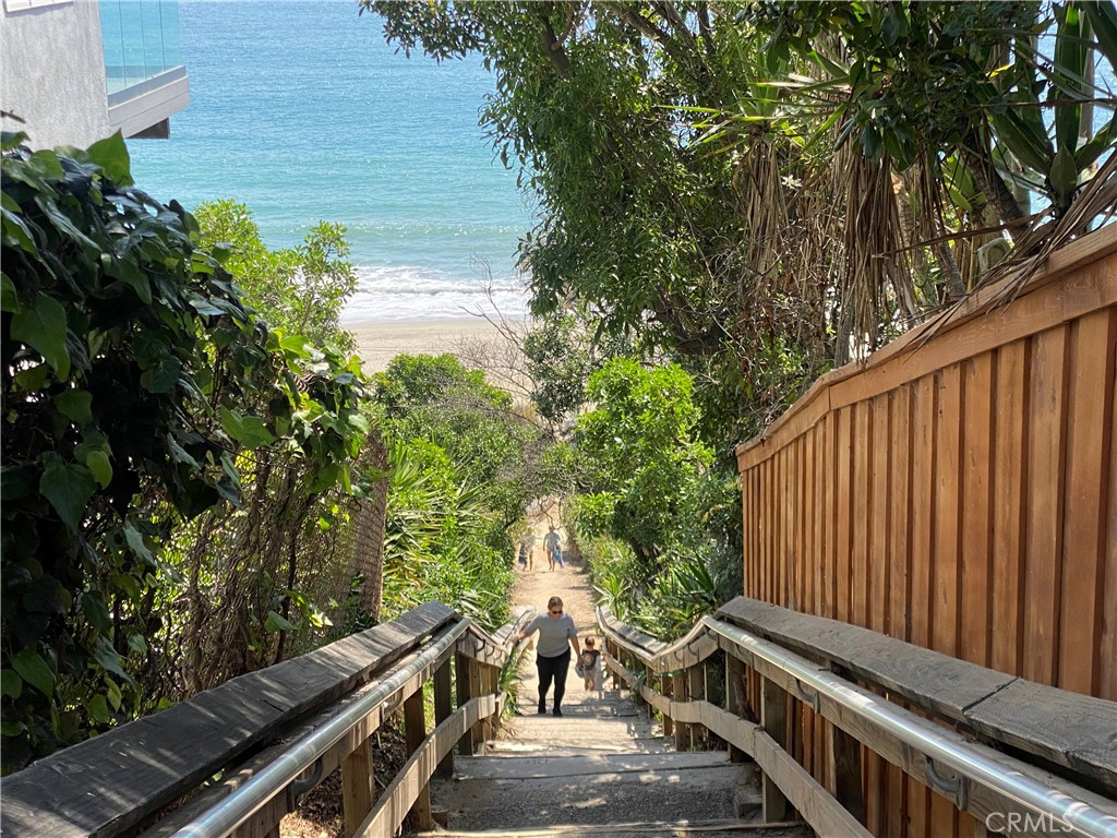 MLS #OC23198616 image #32