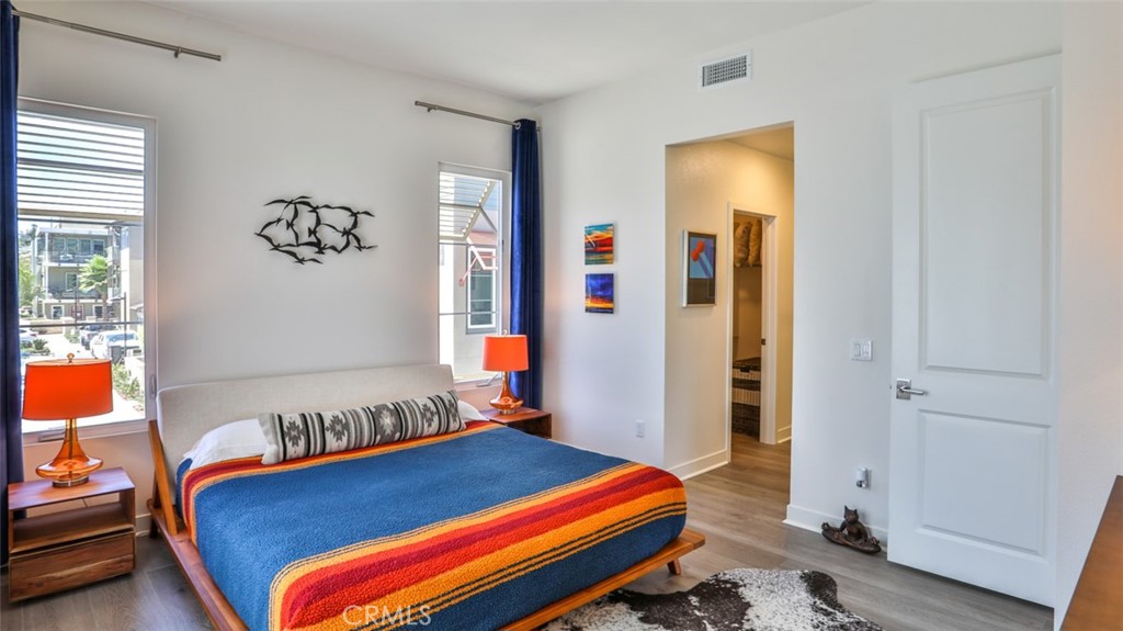 MLS #OC23211337 image #19