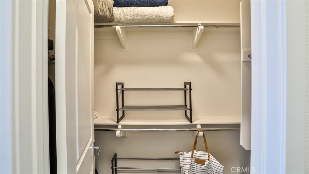 MLS #OC23211337 image #24