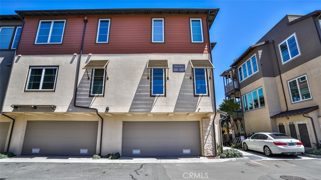 MLS #OC23211337 image #44