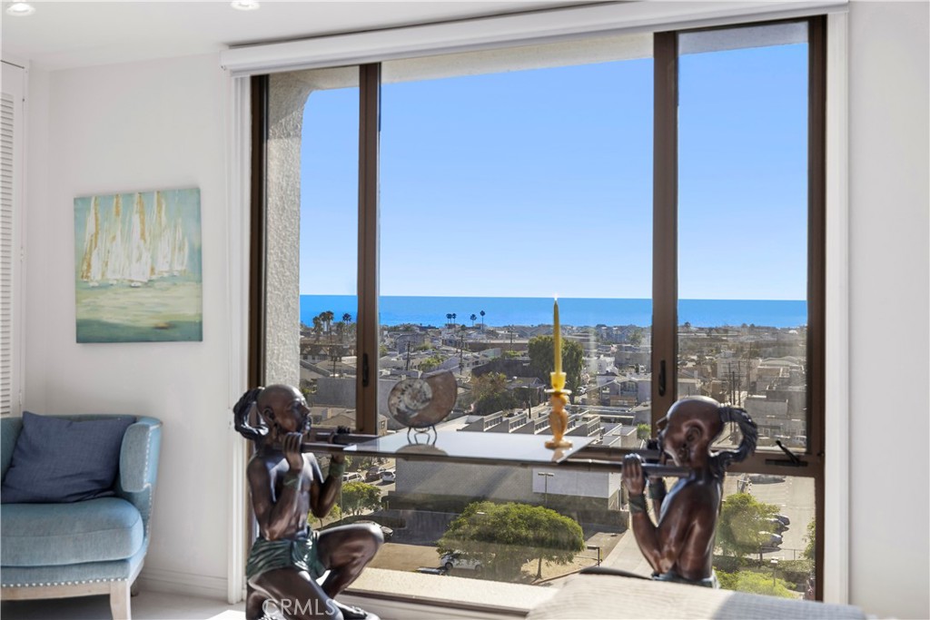 MLS #OC24002255 image #4