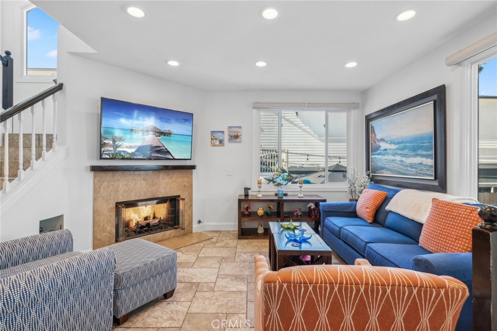 MLS #OC24065791 image #2