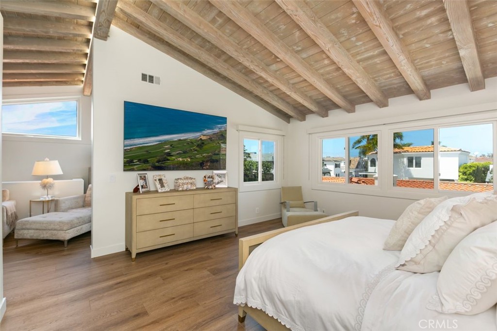 MLS #OC24083642 image #23