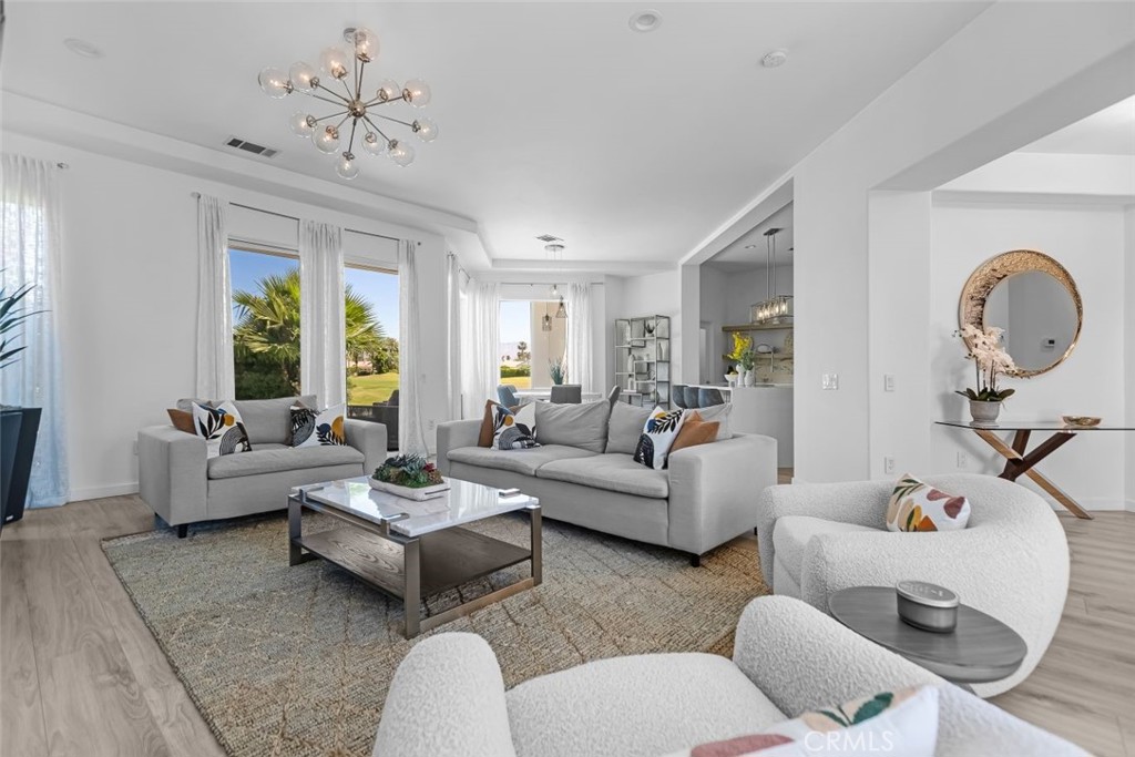 MLS #OC24101277 image #1