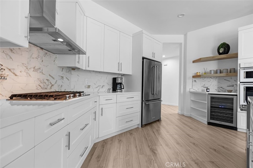 MLS #OC24101277 image #16