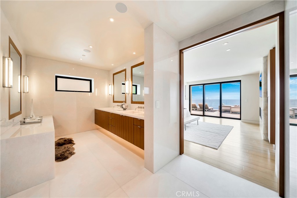 MLS #OC24104664 image #23