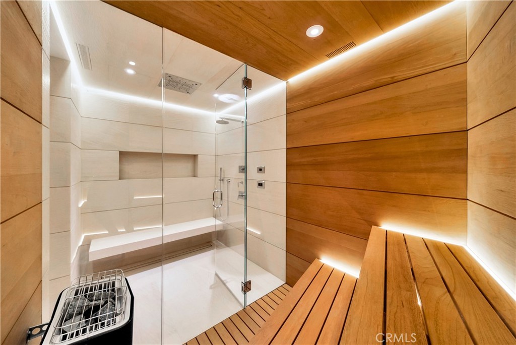 MLS #OC24104664 image #36