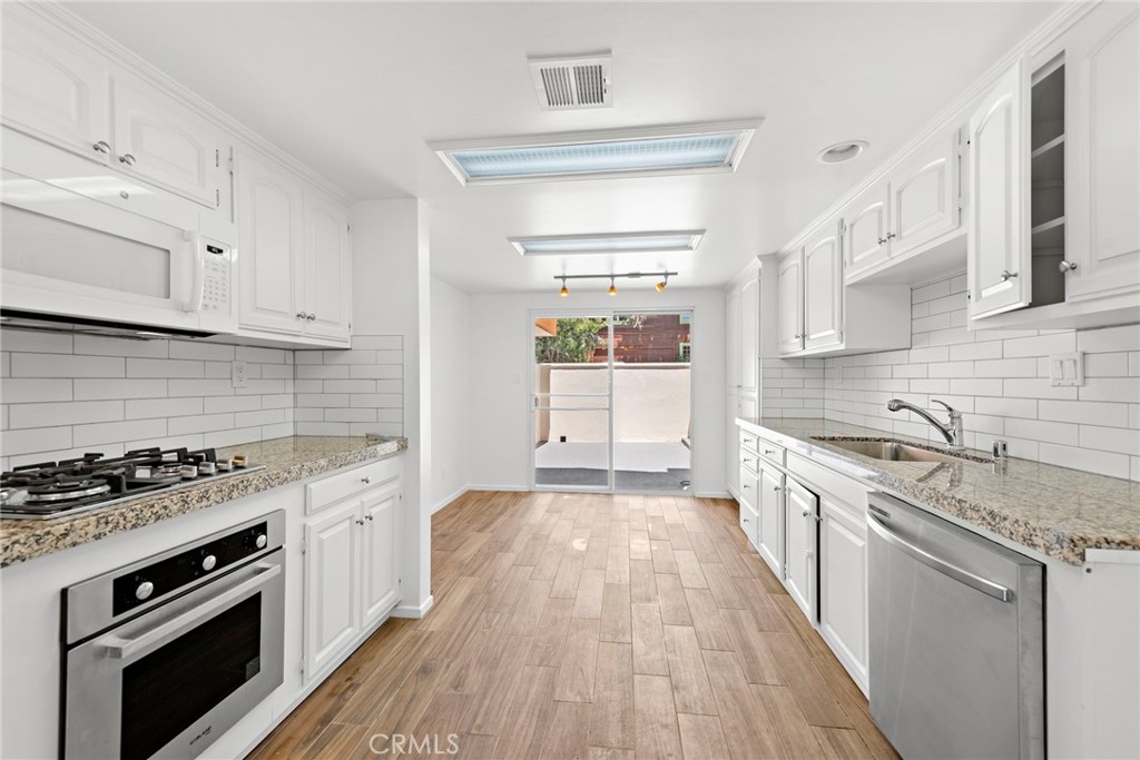 MLS #OC24115373 image #56