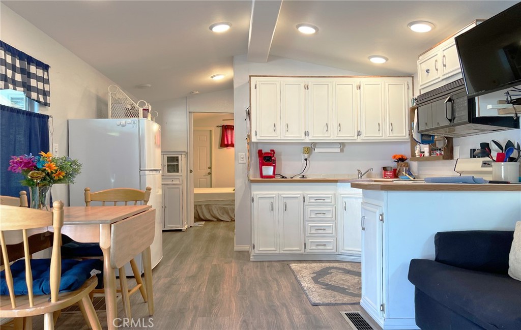 MLS #OC24145693 image #3