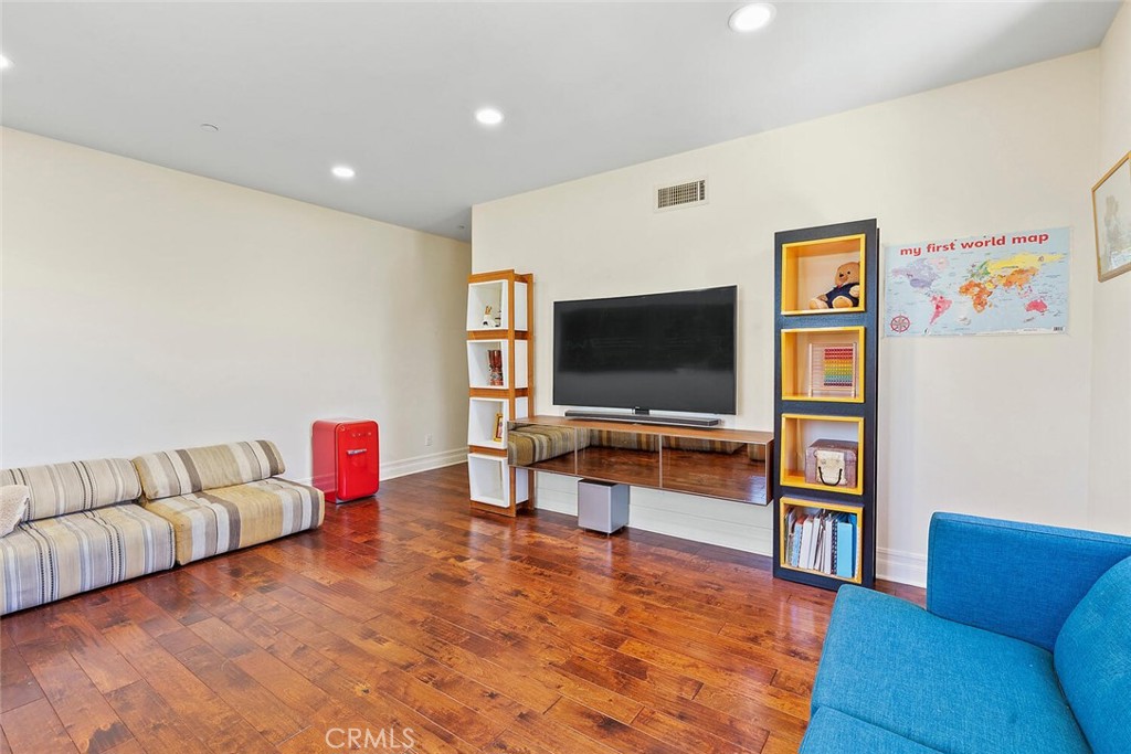 MLS #OC24179634 image #34