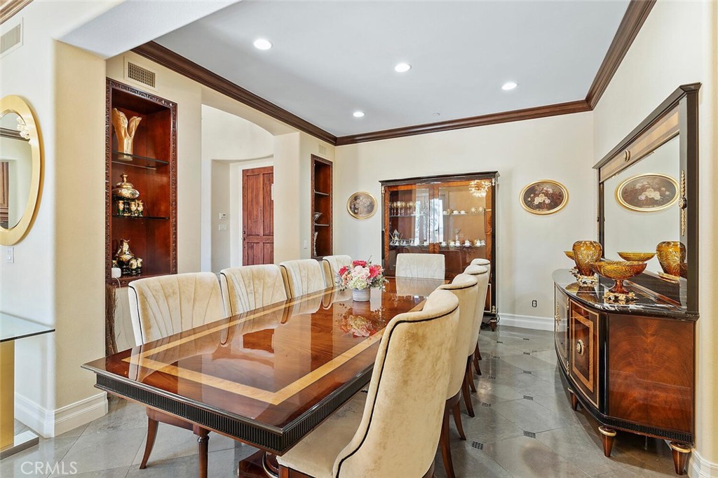 MLS #OC24179634 image #9