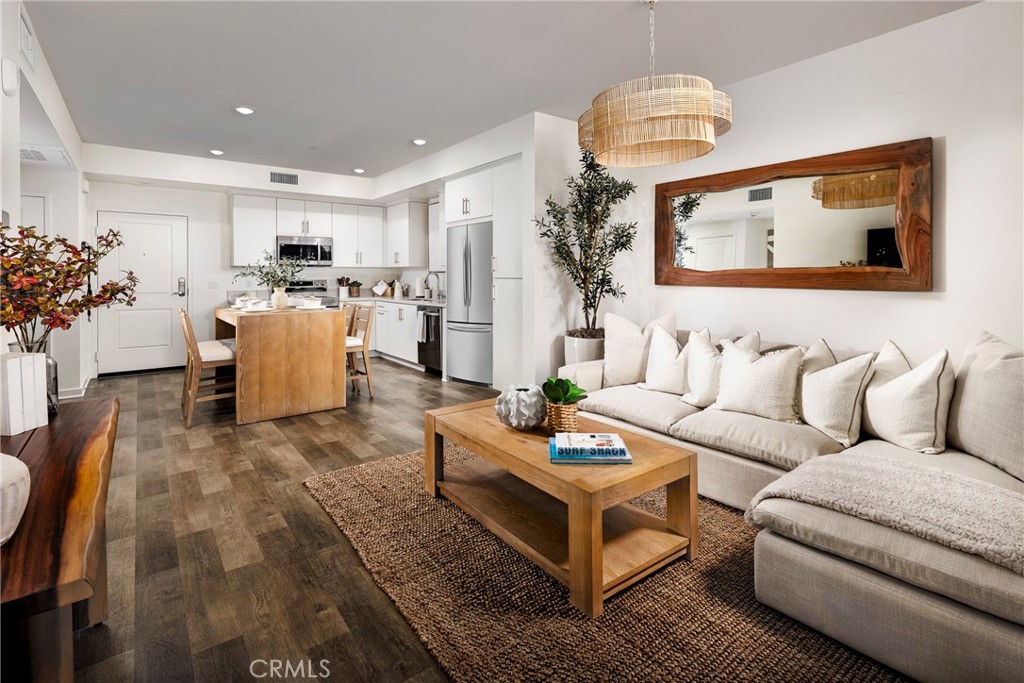 MLS #OC24185470 image #1