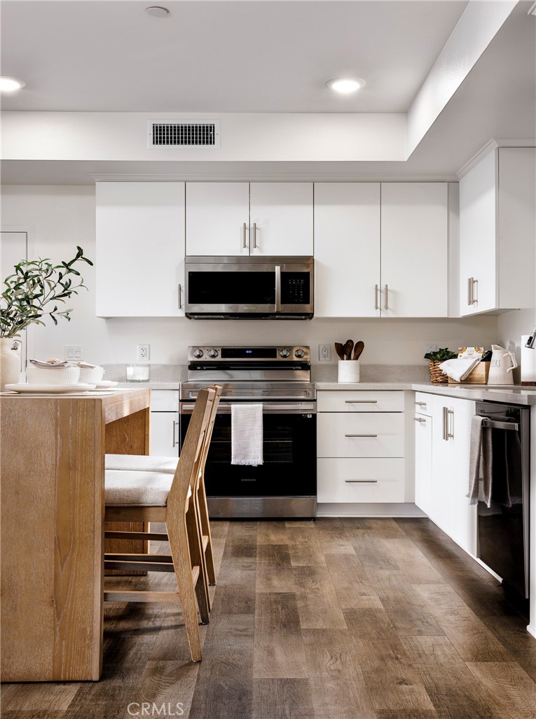 MLS #OC24185470 image #6