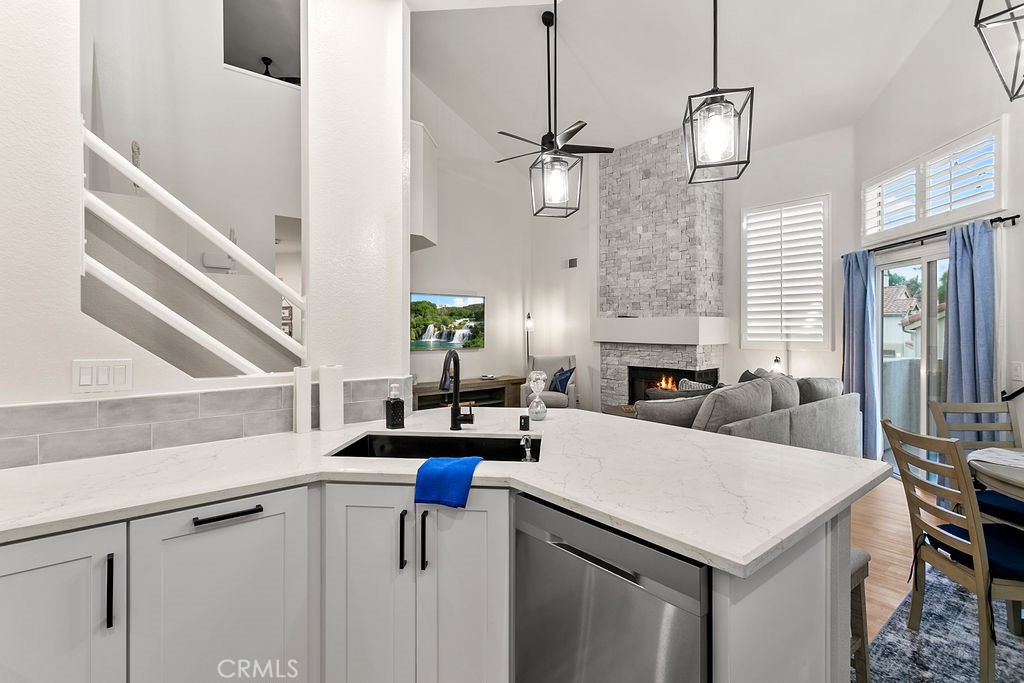 MLS #OC24189148 image #8