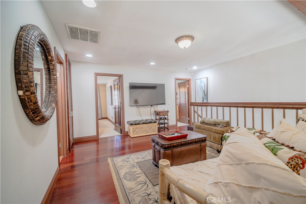 MLS #OC24193323 image #12