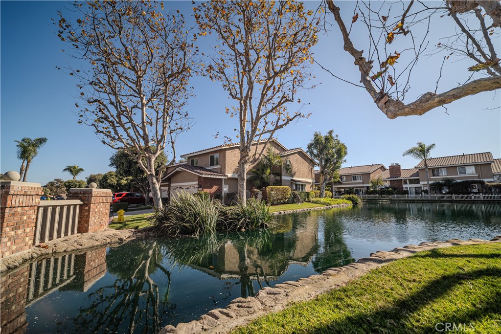 MLS #OC24193323 image #25