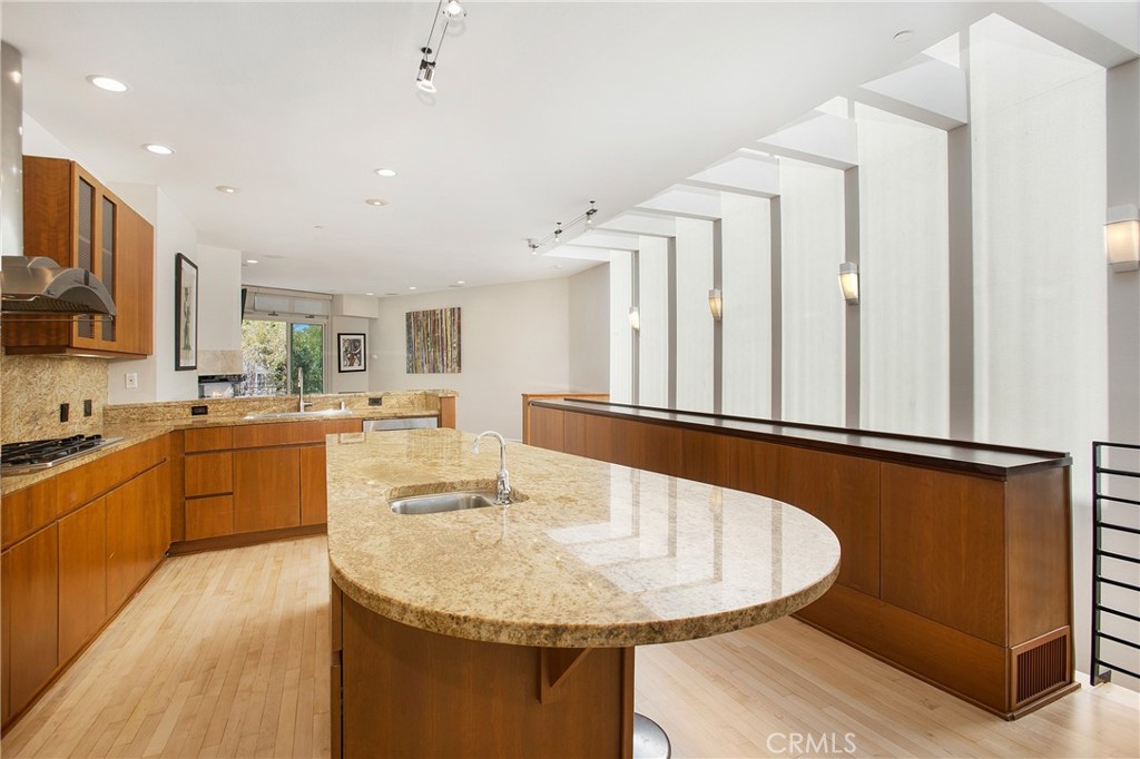 MLS #OC24196530 image #10