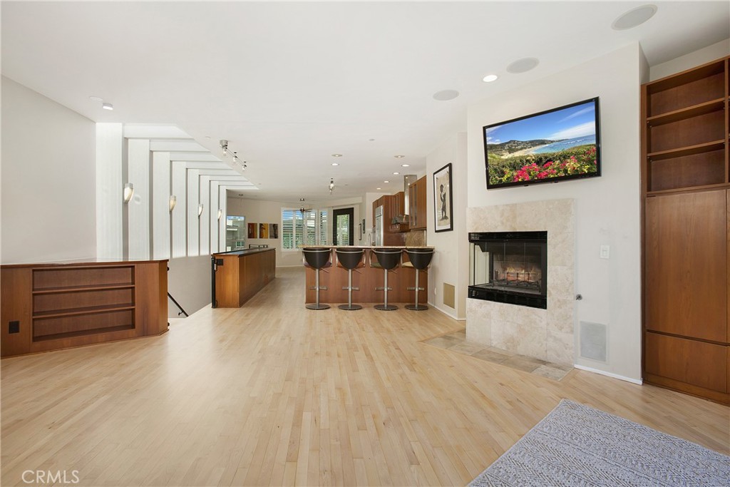 MLS #OC24196530 image #17