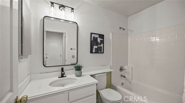 MLS #OC24198658 image #16