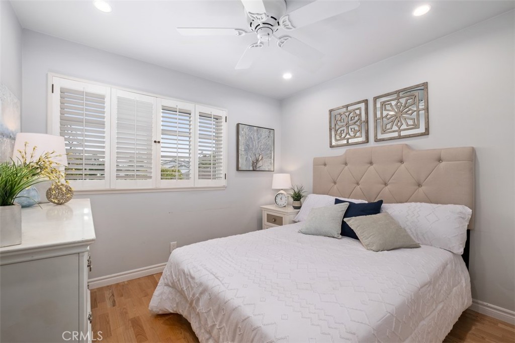 MLS #OC24212170 image #27