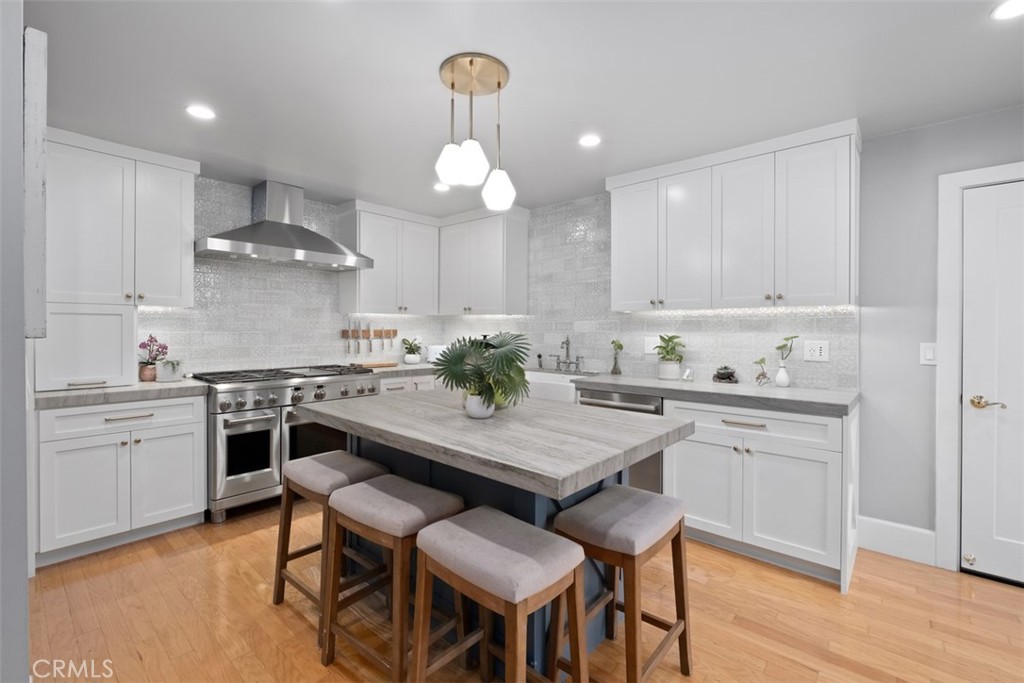 MLS #OC24212170 image #9