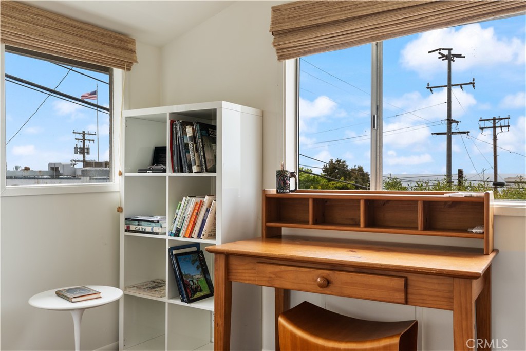 MLS #OC24212607 image #11