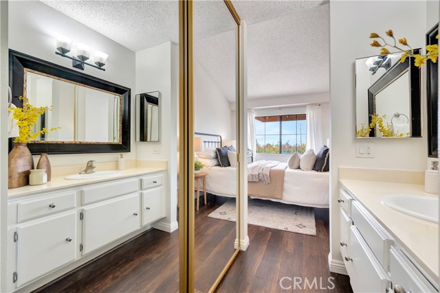 MLS #OC24214321 image #15