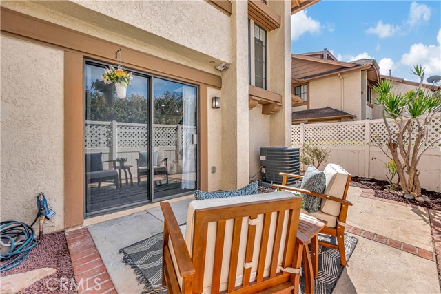 MLS #OC24214321 image #23