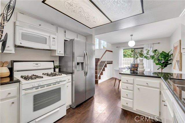 MLS #OC24214321 image #6