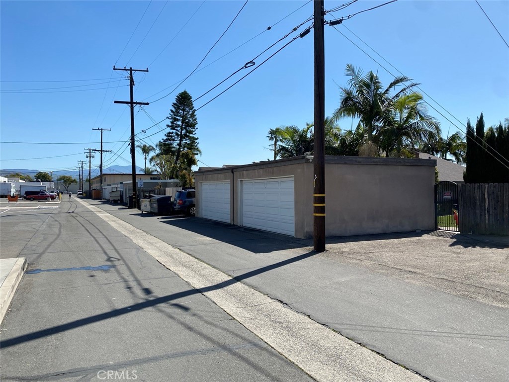 MLS #OC24214946 image #17