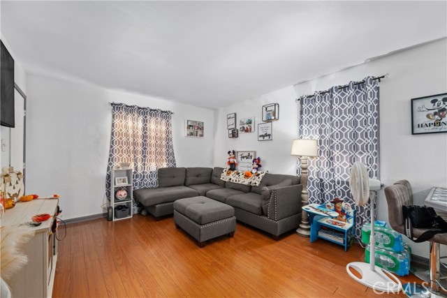 MLS #OC24219353 image #30