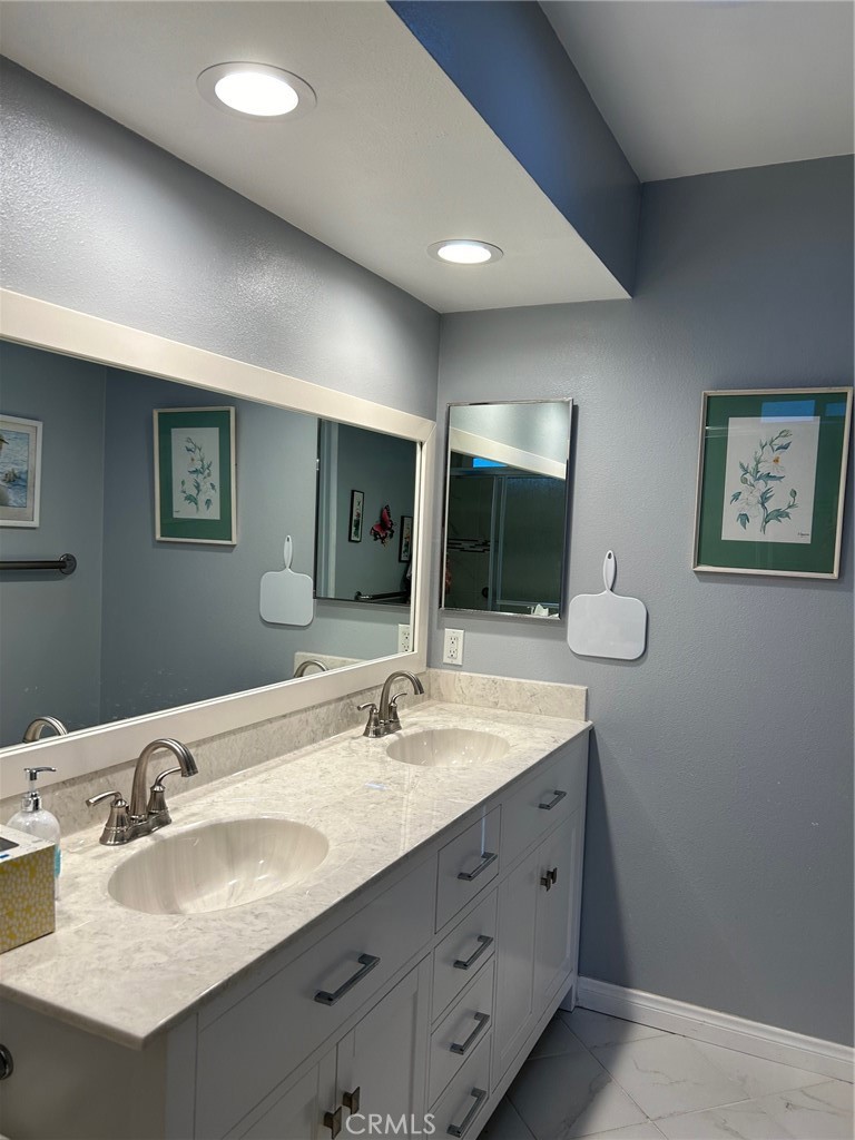 MLS #OC24221522 image #8