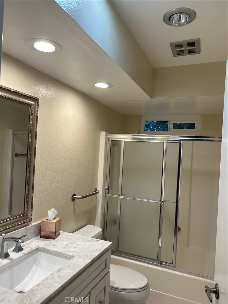 MLS #OC24221522 image #9