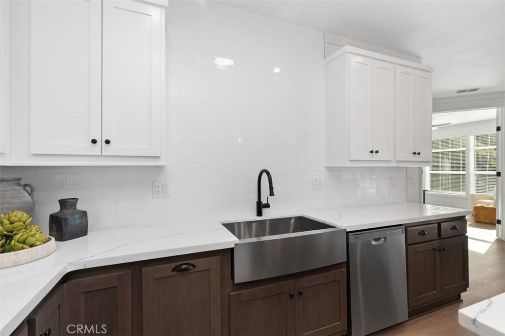 MLS #OC24237509 image #22