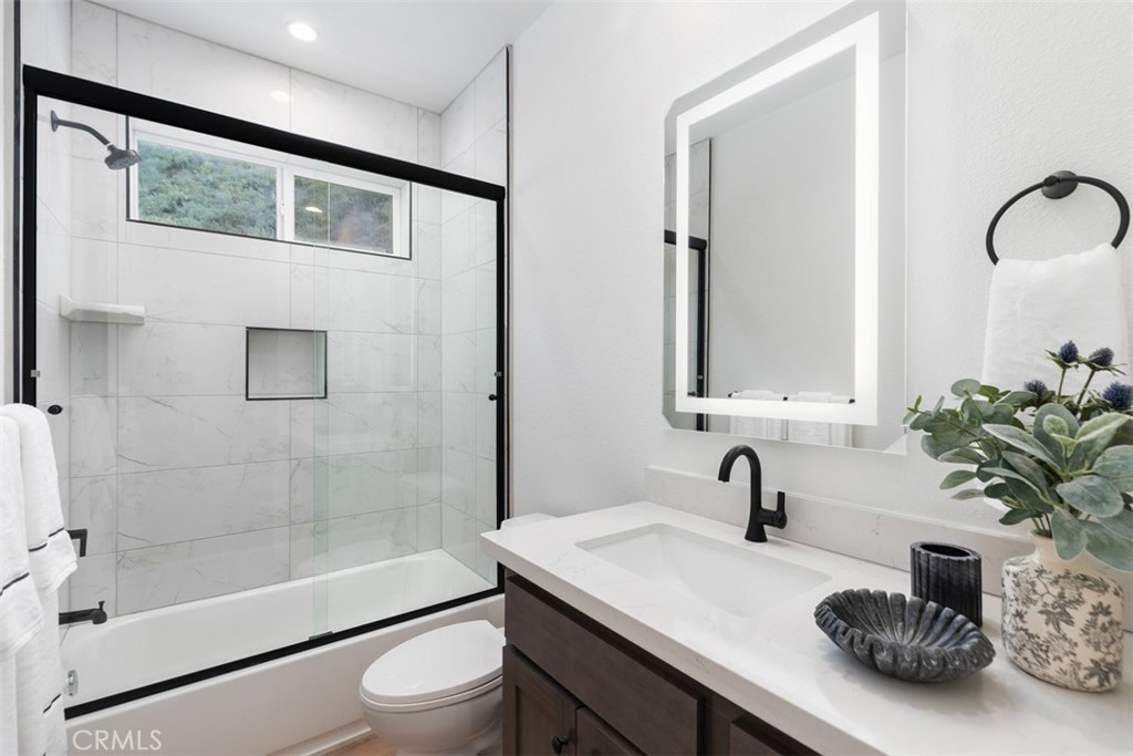 MLS #OC24237509 image #27