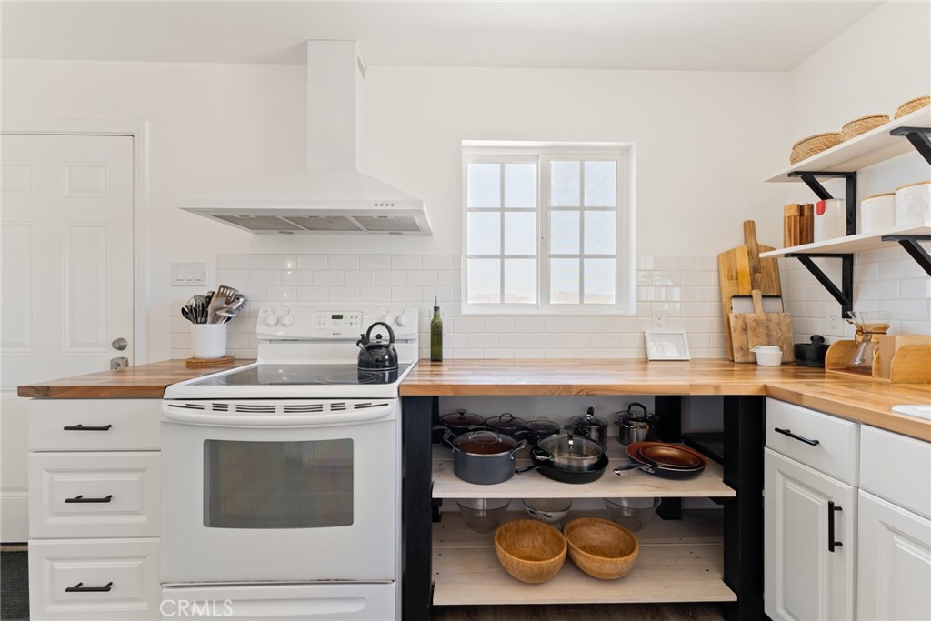 MLS #OC24238491 image #28