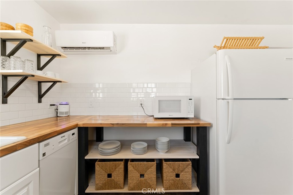 MLS #OC24238491 image #30