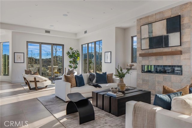 MLS #OC24239839 image #10