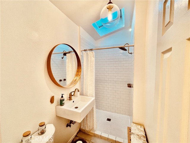 MLS #OC24240185 image #22